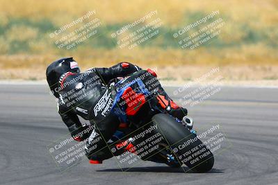 media/Apr-30-2023-CRA (Sun) [[020fcf5d43]]/Race 11-600 Expert Superbike/